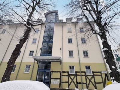 Solide Kapitalanlage:  Vermietete Eigentumswohnung mit Balkon und Stellplatz