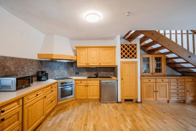 Dachgeschoss-Maisonettewohnung mit Raum für Rendite