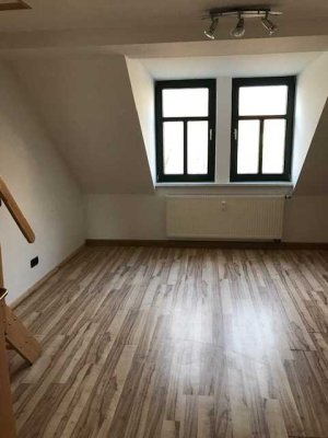 Sanierte 3-Zimmer-Maisonette-Wohnung mit Einbauküche in Weißenfels