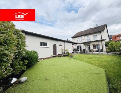 Saniertes, großes und, freistehendes Wohnhaus mit Charme und Charakter in Top Lage von Bischofsheim