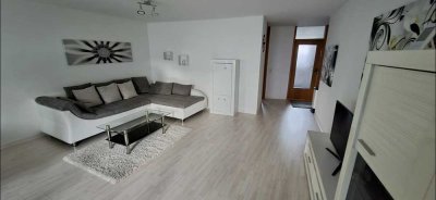 Möblierte 2-Zi. Terrassen-Wohnung mit EBK+TG+Aufzug S-Bahnnähe