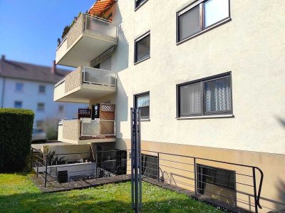 Attraktive Souterrain-Wohnung mit Terrasse und Stellplatz in begehrter Wohnlage - Hambacher Höhe