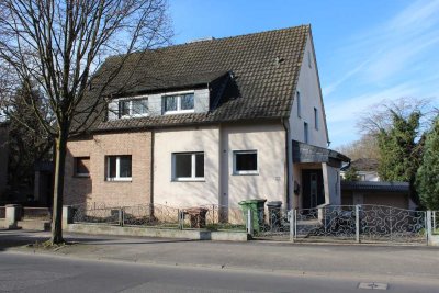 Frisch renovierte Doppelhaushälfte mit Blick auf den Michelsberg