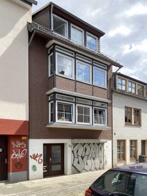 3-Zimmer-Maisonett-Wohnung mit Balkon im Steintor