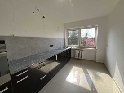 4-Zimmer-Wohnung mit Balkon in der Wüste frei!