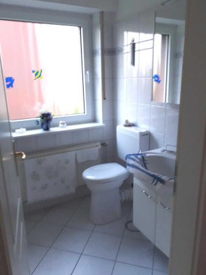 Modernisierte 4-Zimmer-Hochparterre-Wohnung mit Balkon in Wilhelmshaven