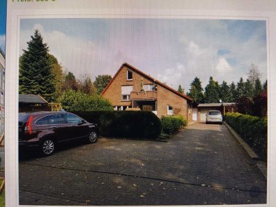 sonnige, ansprechende 4-Zimmer-DG-Wohnung mit gehobener Innenausstattung mit Balkon in Jaderberg