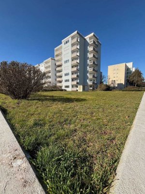Gut vermietete 2 Zimmer Wohnung  im 1.OG zu erwerben.