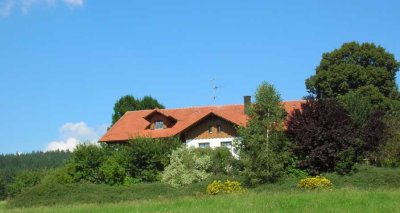 Großzügige 3-Zimmer-Wohnung mit zwei Balkonen & Traumausblick