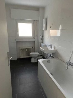Neues Bad gefällig? 2 Zimmerwohnung mit Balkon in Castrop