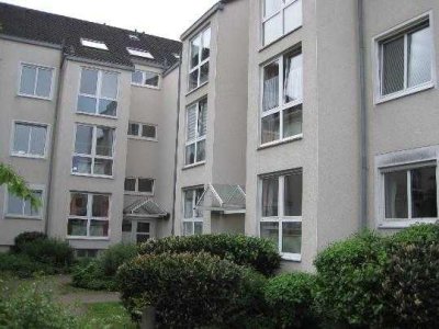 Hoch hinaus zum kleinen Preis: gemütliches Nest unter dem Dach