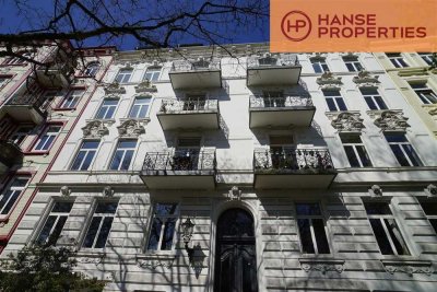 Exklusive 4,5-Zimmer-Altbauwohnung
mit Blick auf den Isebekkanal und ins Grüne
