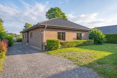 Walmdachbungalow mit viel Potential mitten in Flensburg Mürwik