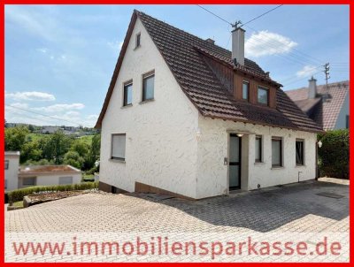 Charmantes Haus in schöner Hanglage!