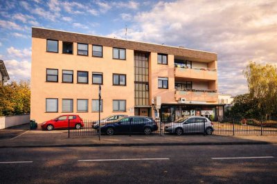 FAKTOR: 18,6 - Sanierte Immobilie mit WG-Vermietung in Uni-Lage
