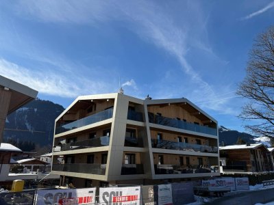 TIROLERHOF - 4 Zimmer mit Balkon &amp; Terrasse auf 2 Etagen | Erstbezug &amp; Provisionsfrei!