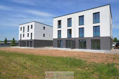 Moderne DHH in Holzbauweise mit Garten ++Decker Immobilien++