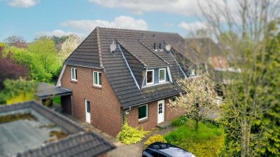 Familienfreundliches Wohnen im Grünen - Moderne Doppelhaushälfte in Feldrandlage