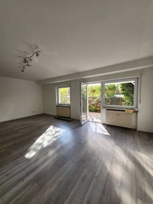 2 Zimmer Terrassenwohnung in Stadtnähe