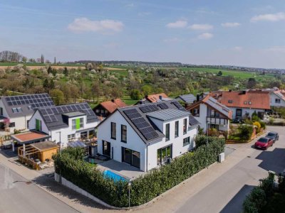Neuwertiges Einfamilienhaus in Feldrandnähe – seltene Kaufgelegenheit