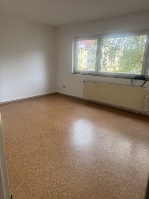 Praktische 2-Zimmer-Wohnung mit Balkon in Darmstadt-Ost