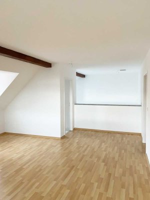 Große 3-Raum Wohnung über Hohenstein-Ernstthal