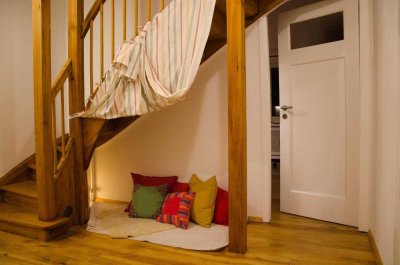 Sanierte Altbau-Maisonettewohnung mit Garten im Herzen von Wilhelmshöhe