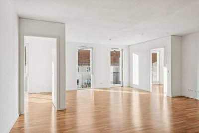 Neubau: helle 4-Zimmer-Wohnung mit zwei Terrassen!