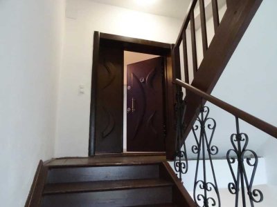 Exclusive Stadtwohnung mit Loggia Erstbezug nach Generalsanierung