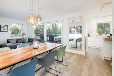 Blick ins Grüne & voll möbliert: Phantastisches Penthouse mit XXL-Dachterrasse im begehrten Solln