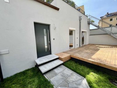 TOP-LAGE! Frisch sanierte 2-Zimmerwohnung mit Terrasse