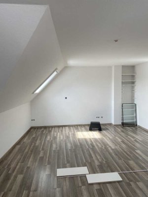 Zentrale 3-Zimmer-Wohnnung von privat