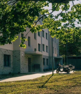 Energieeffizient und bezahlbar - Neubauwohnung im Schlesierweg // 2.OG links - WBS erforderlich