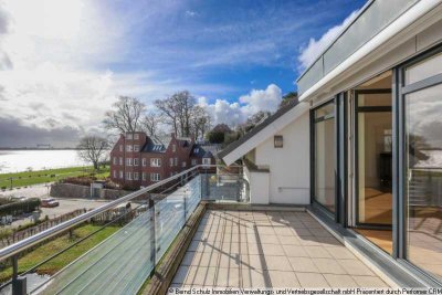 Moderne Maisonettewohnung mit Elbblick