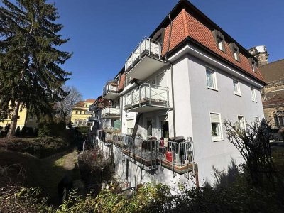 MAISONETTWOHNUNG MIT NEUW. EINBAUKÜCHE,  BALKON, TG-STELLPLATZ,  IN RUHIGER  LAGE