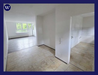 Familien-Wohnung mit Balkonblick ins Grüne, 4 Zimmer + renoviert + modernes Bad + Gäste-WC, Aufzug