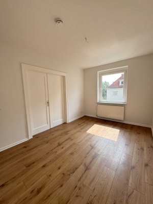 Charmante 3-Zimmer-Wohnung mit Altbauflair in zentraler Lage – stilvoll saniert, nah am Kiessee