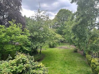 Helle 3,5-Zimmer Wohnung mit großem  Balkon