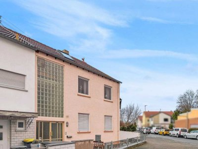 Erbpacht - Interessantes Zweifamilienhaus mit Potenzial in Ludwigshafen