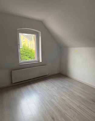 Attraktive, sanierte 3,5-Zimmer-Wohnung mit gehobener Innenausstattung in Bochum