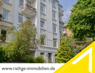 Hoheluft-Ost: Charmante Erdgeschosswohnung mit Altbauflair, Terrasse und Garten!