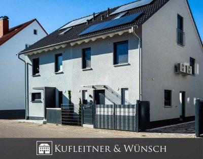 NEUWERTIG UND ENERGIEEFFIZIENT: perfekt für die junge Familie