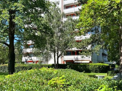 Schöne Aussicht! Gepflegte 3-Zimmer-ETW M-Unterschleißheim - großer West-Balkon