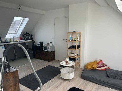 Alltagstaugliche 2-Zimmer-Wohnung in Köln