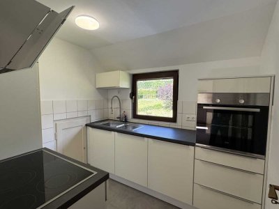 Wohlfühloase im Herzen der Natur: Sanierte 3-Zimmer-Dachgeschosswohnung in Calmbach