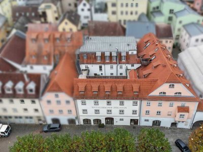 Traumhafte, sanierte ca. 165 m² große Penthouse-Maisonette-Wohnung im Zentrum von Vilshofen, Denkmal