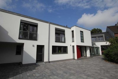 Einzigartiges Einfamilienhaus mit 7 Zimmern in Krefeld-Lindental