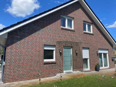 Familienfreundliches Haus mit Einliegerwohnung in Wathlingen