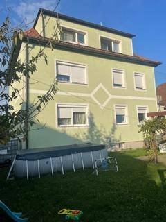 Haus in Zentralerlage mit 3 Wohneinheiten