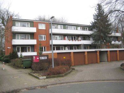 3-Zimmer-Wohnung mit Balkon und Wannenbad